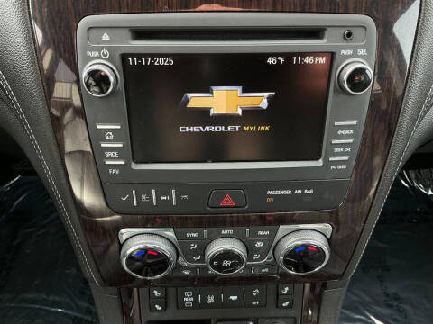 2017 Chevrolet Traverse LT