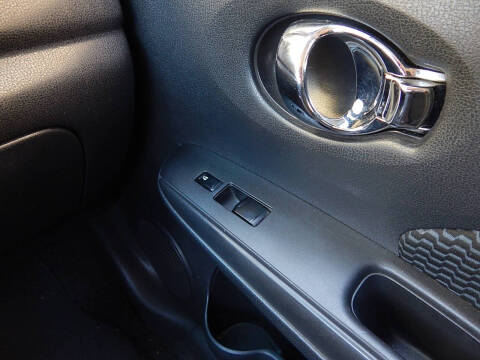 2014 Nissan Versa Note SV