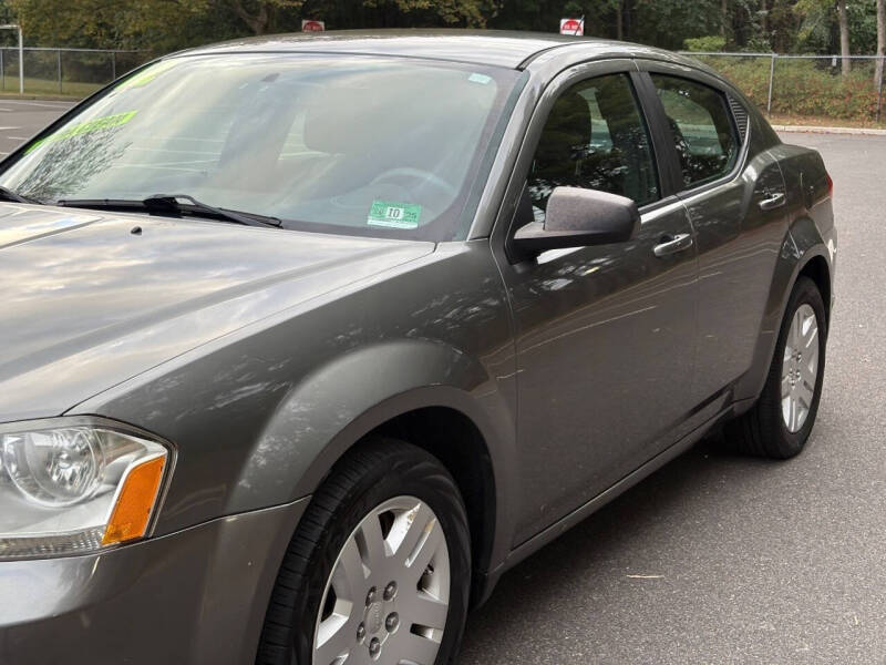 2013 Dodge Avenger SE