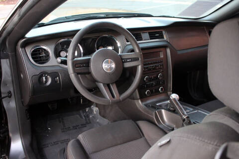 2010 Ford Mustang V6 Premium