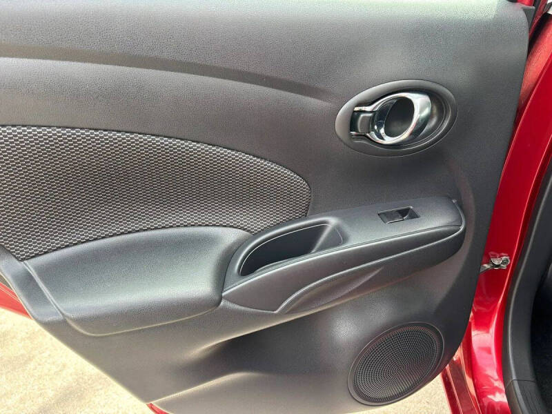2018 Nissan Versa