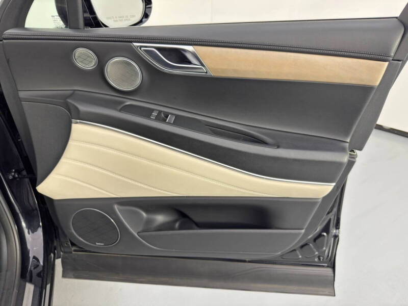 2021 Genesis GV80 2.5T