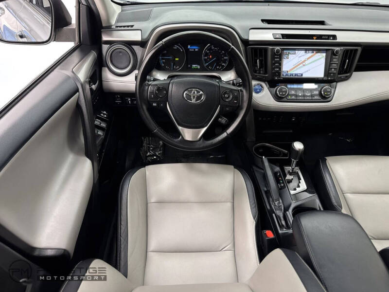 2017 Toyota RAV4 Hybrid Limited