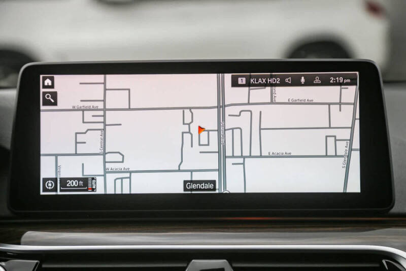 2023 BMW 5 Series 530i