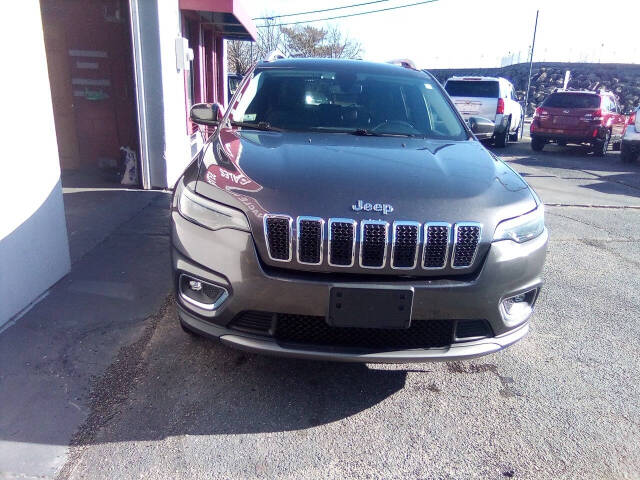 2019 Jeep Cherokee for sale at Pinnacle Auto Sales in New Bedford, MA