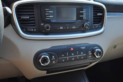 2018 Kia Sorento LX V6