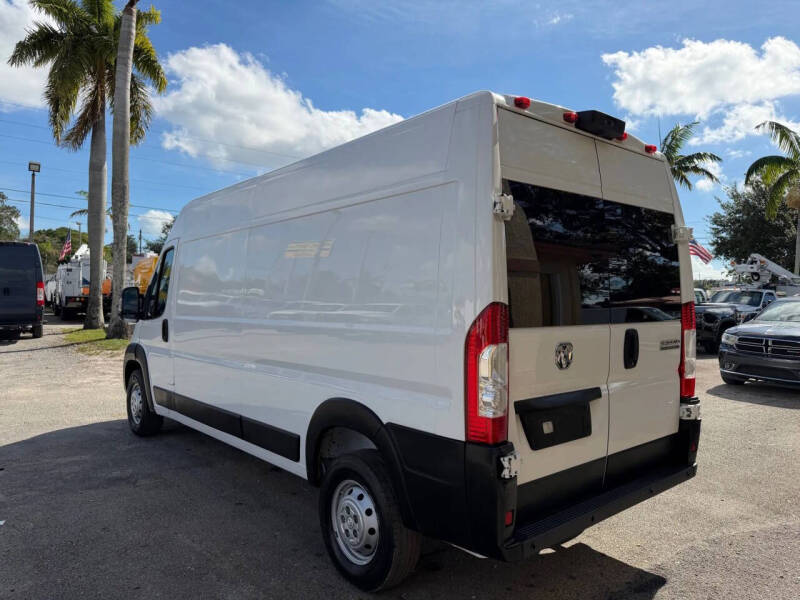 2023 RAM ProMaster 2500 159 WB