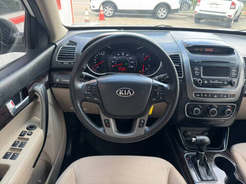2014 Kia Sorento LX