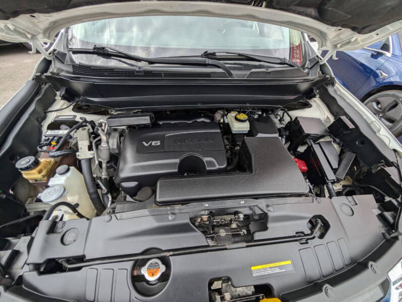 2020 Nissan Pathfinder S