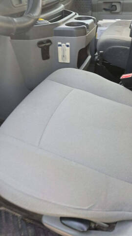 2011 Ford E-Series E-250