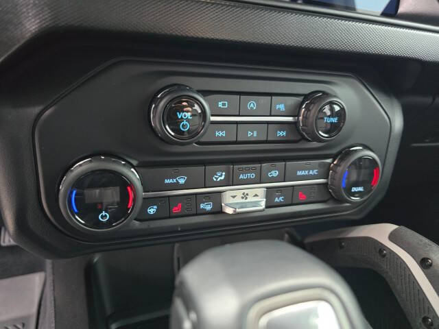 2021 Ford Bronco First Edition Advanced