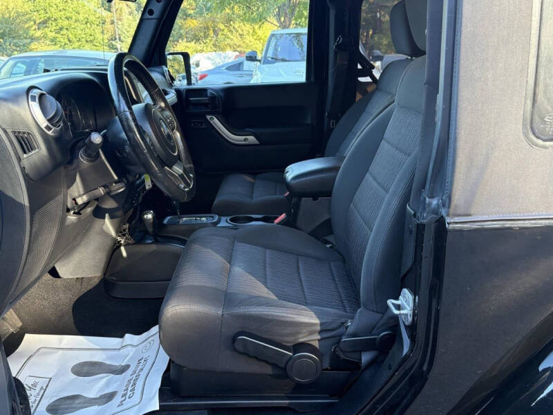 2012 Jeep Wrangler Sahara