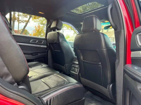 2016 Ford Explorer Sport