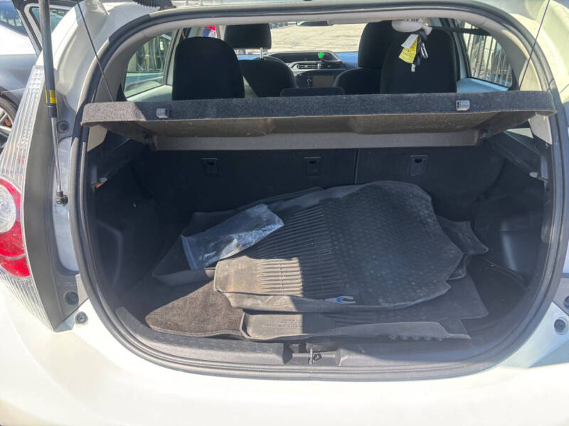 2014 Toyota Prius c One