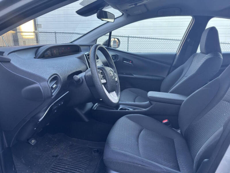 2017 Toyota Prius Two