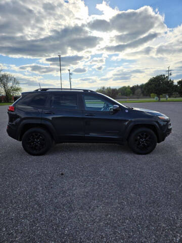 2017 Jeep Cherokee Trailhawk