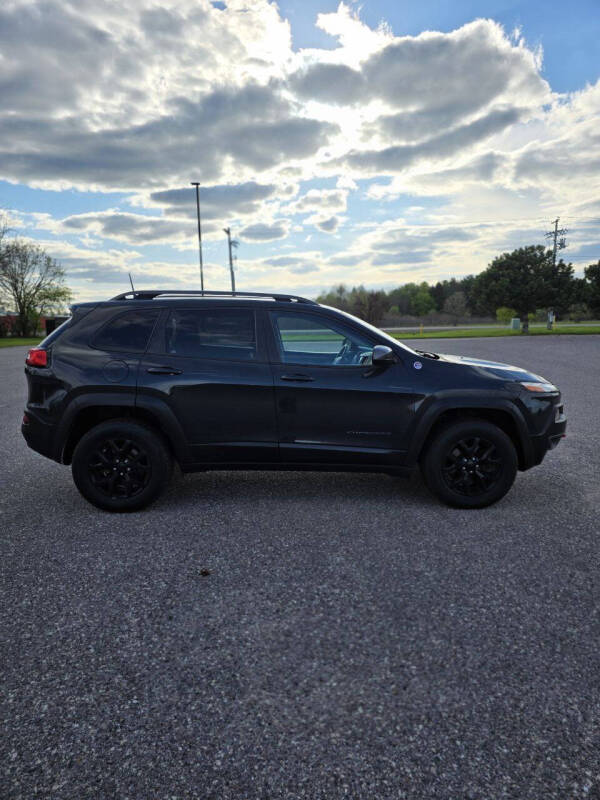 2017 Jeep Cherokee Trailhawk