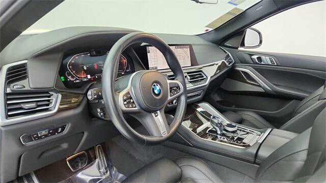 2023 BMW X6 xDrive40i