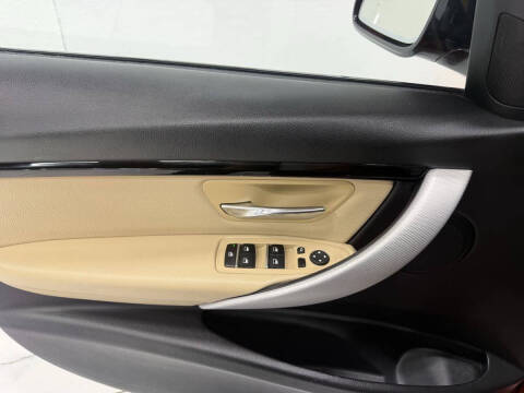 2018 BMW 3 Series 330i