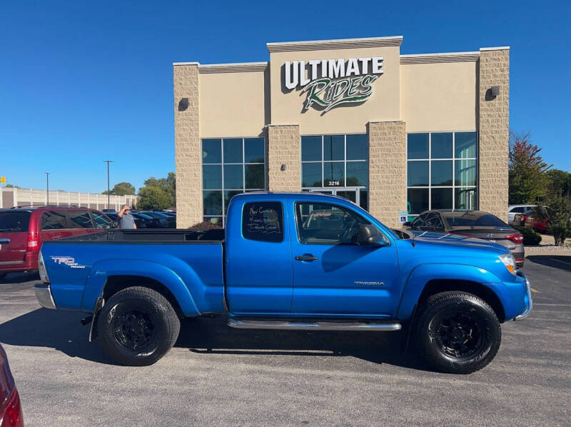 2008 Toyota Tacoma for sale at Ultimate Rides in Appleton WI