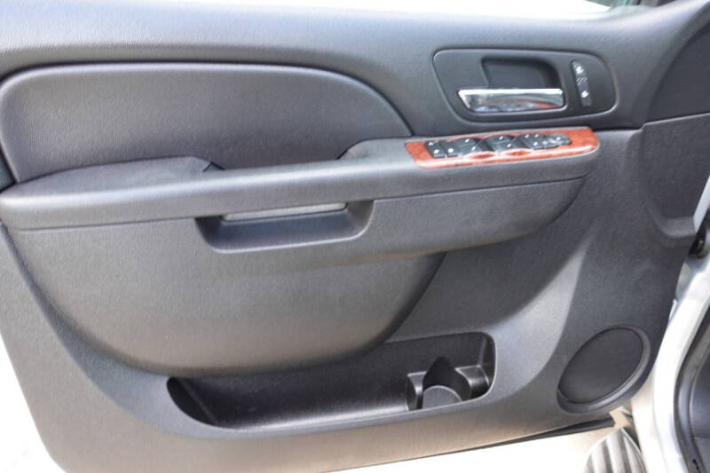 2012 Chevrolet Avalanche LT