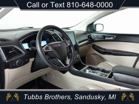 2022 Ford Edge Titanium