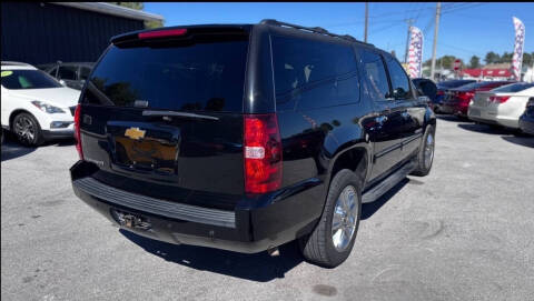 2013 Chevrolet Suburban LT