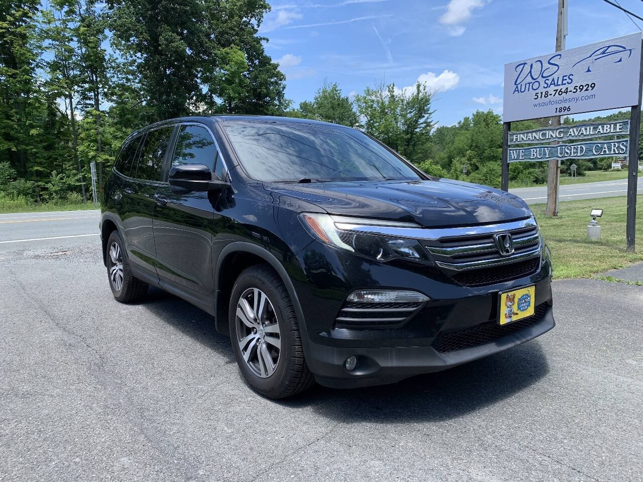 View vehicle photo 7