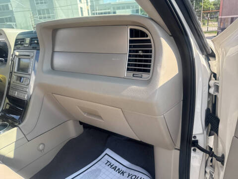 2008 Lincoln Navigator L