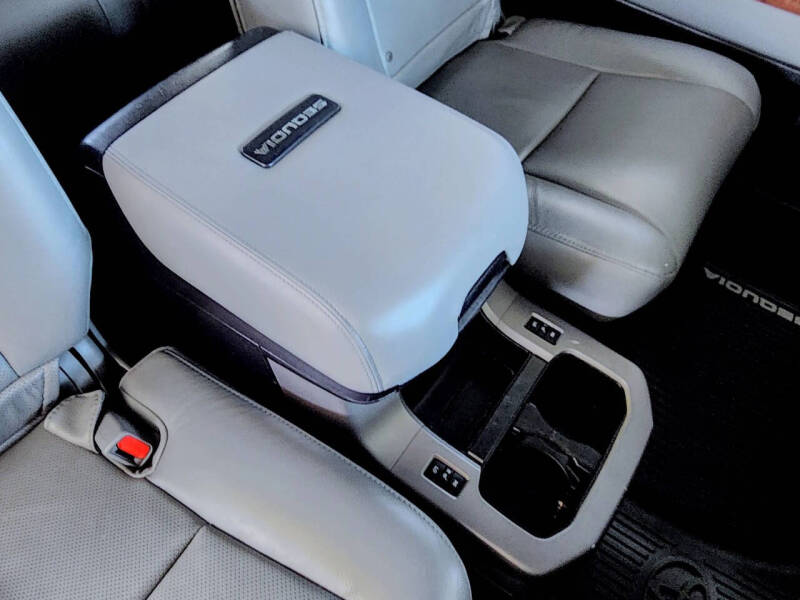 2018 Toyota Sequoia Platinum