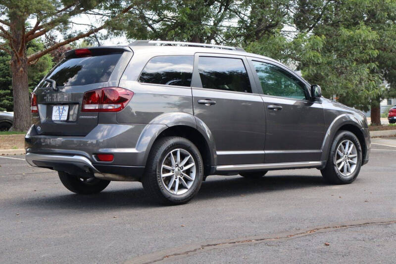 2018 Dodge Journey Crossroad