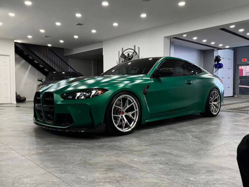 2025 BMW M4 CS