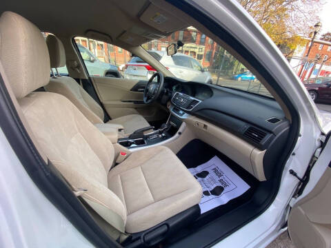 2015 Honda Accord Hybrid