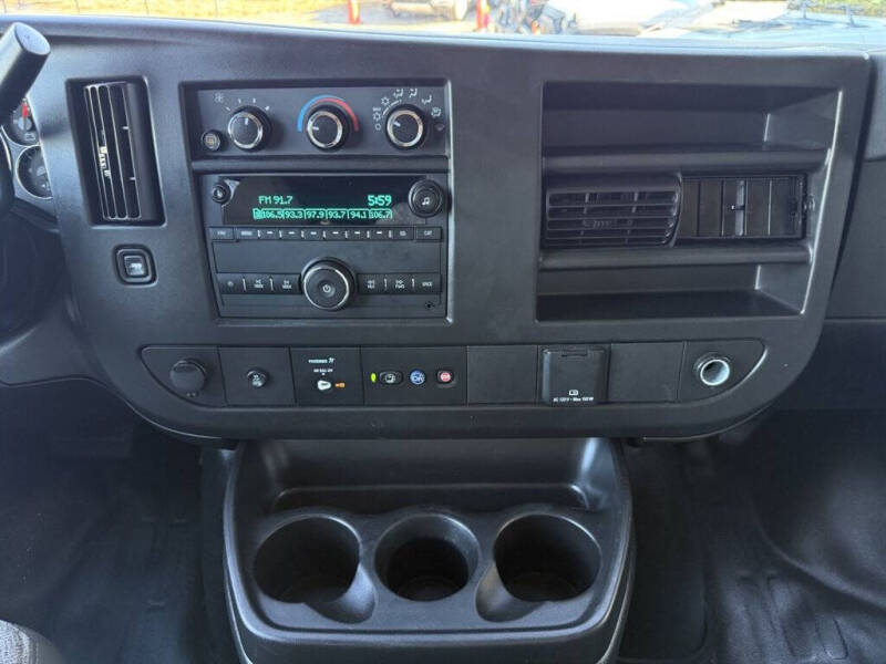 2023 Chevrolet Express LS 3500