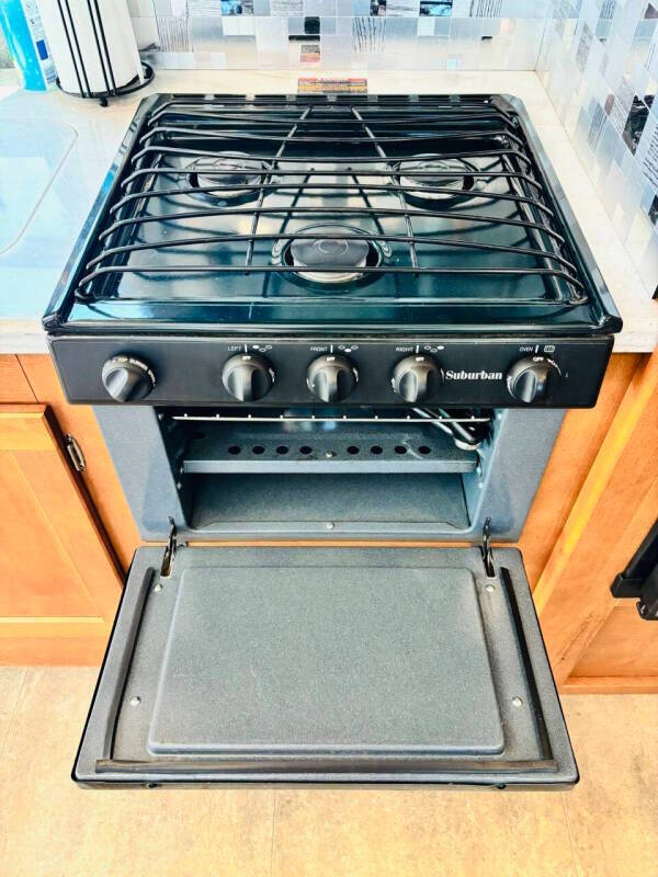 2016 Winnebago Spirit 31K