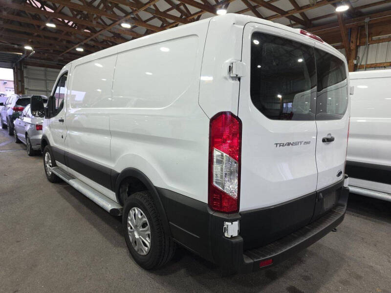 2024 Ford Transit