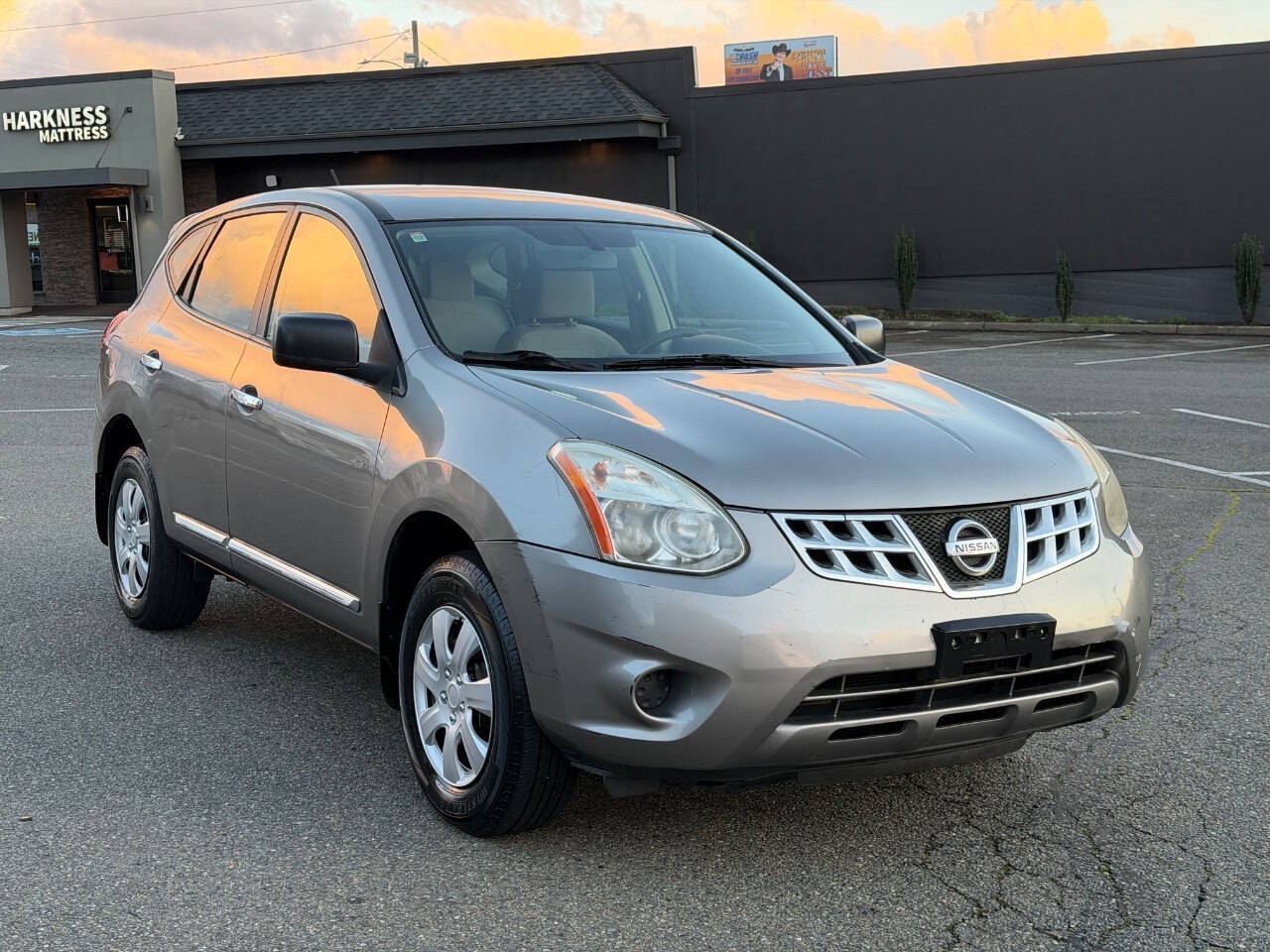 View vehicle photo 7
