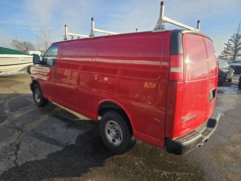 2018 Chevrolet Express 2500