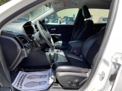 2020 Jeep Cherokee Latitude Plus