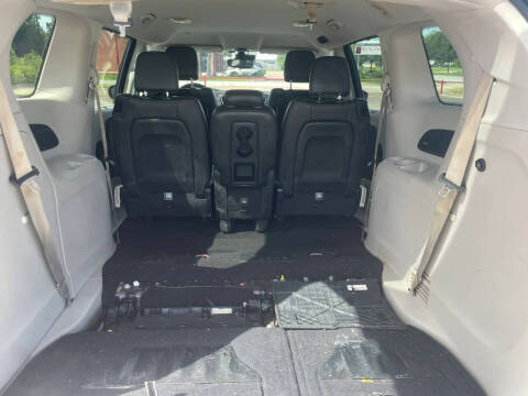 2017 Chrysler Pacifica Touring-L Plus