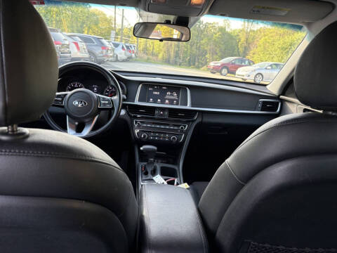 2020 Kia Optima LX