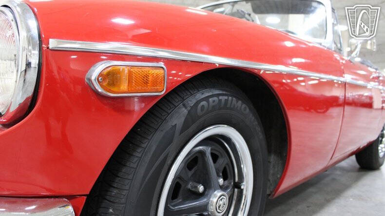 1972 MG B