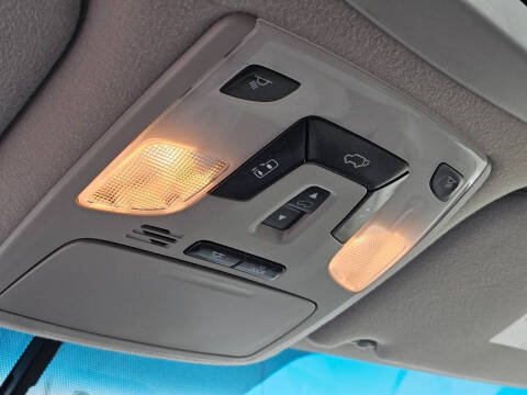 2012 Toyota Sienna XLE 8-Passenger