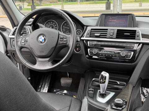 2018 BMW 3 Series 320i