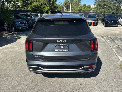 2023 Kia Sorento EX
