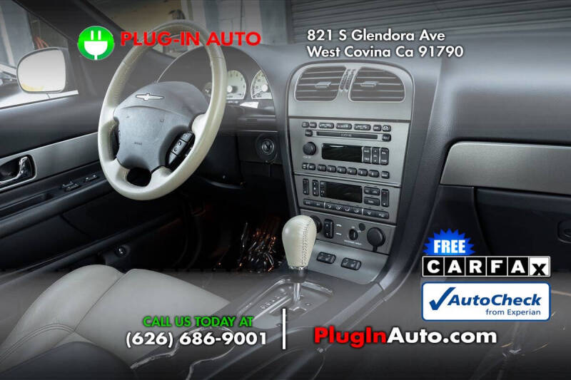 2005 Ford Thunderbird Deluxe