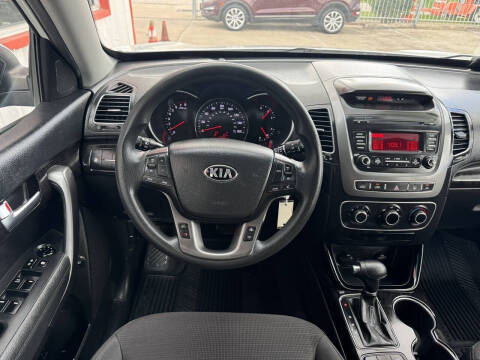 2014 Kia Sorento LX