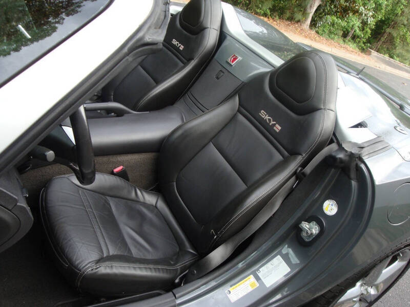 2008 Saturn SKY Red Line