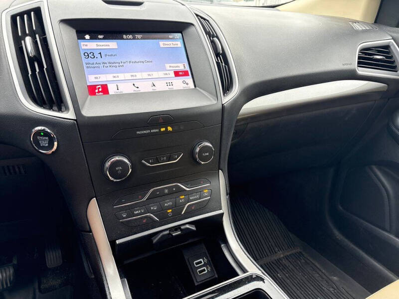 2019 Ford Edge SEL