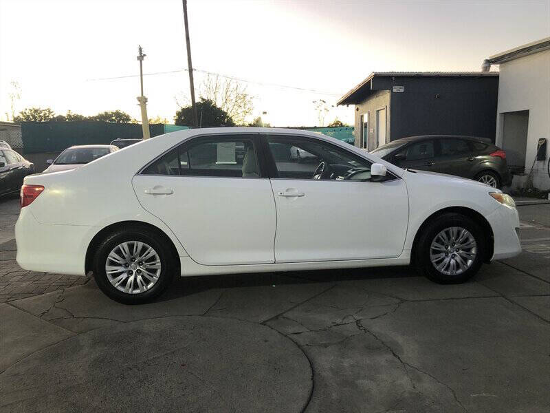 2012 Toyota Camry L